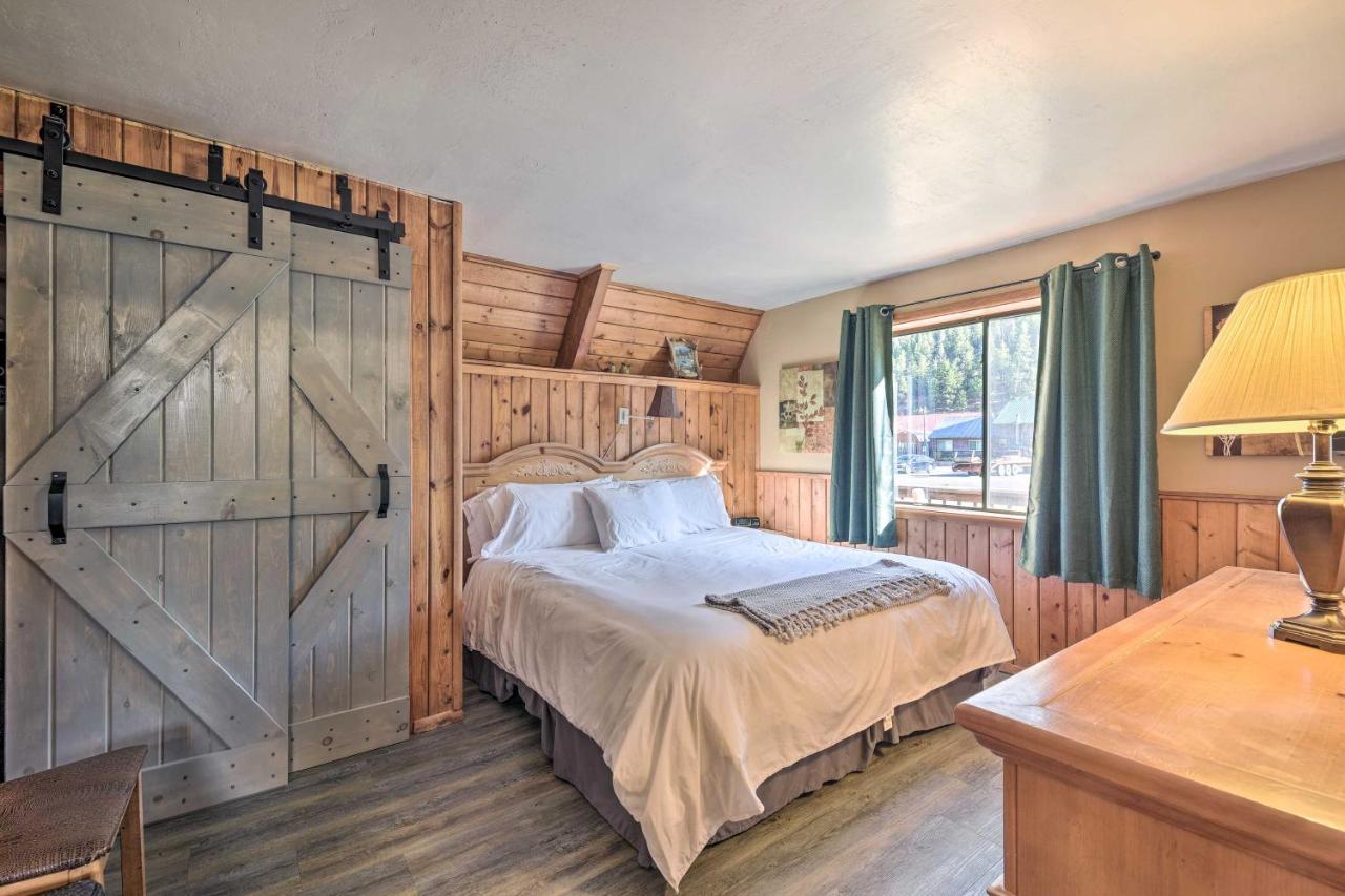 Ski-Inandski-Out Red River Cabin With Mtn Views! Exterior foto